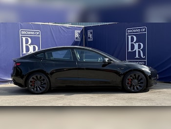 Used Tesla Model 3 2023 for sale - 79185708: Photo