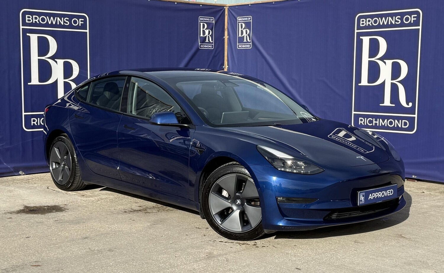 Used Tesla Model 3 2021 for sale - 76182566: Photo 1