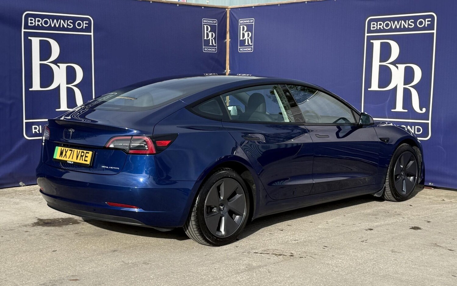 Used Tesla Model 3 2021 for sale - 76182566: Photo 5