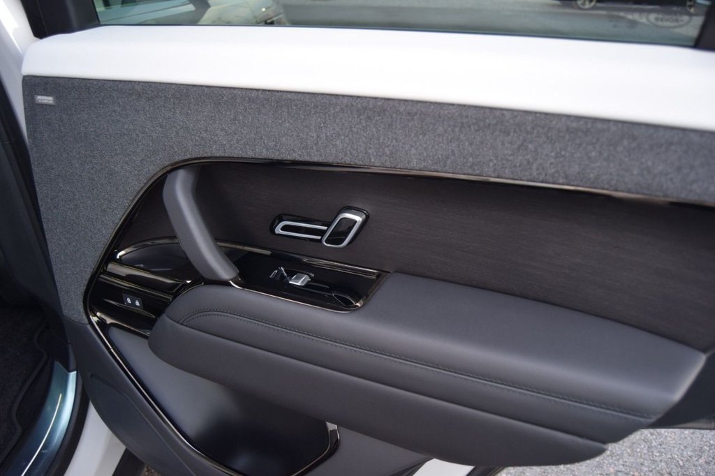 Used Land Rover Range Rover Sport 2023 for sale - 76784273: Photo 38