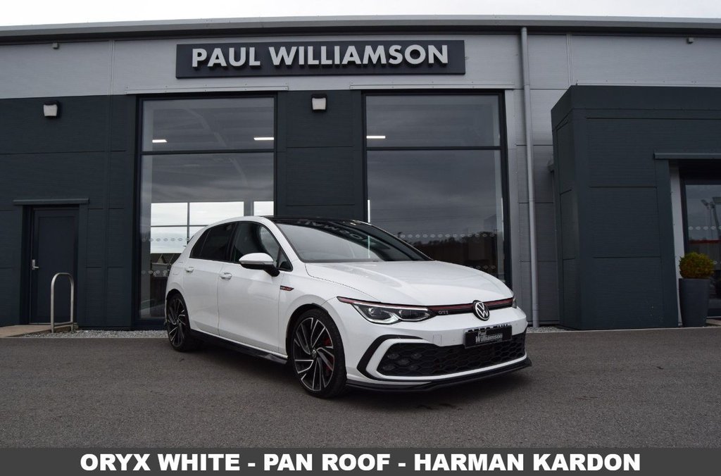 Used Volkswagen Golf 2020 for sale - 77990687: Photo 1