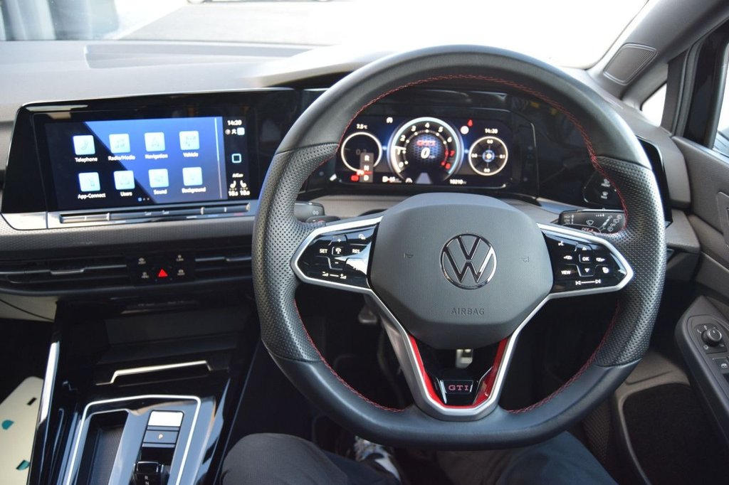 Used Volkswagen Golf 2023 for sale - 76267326: Photo 36