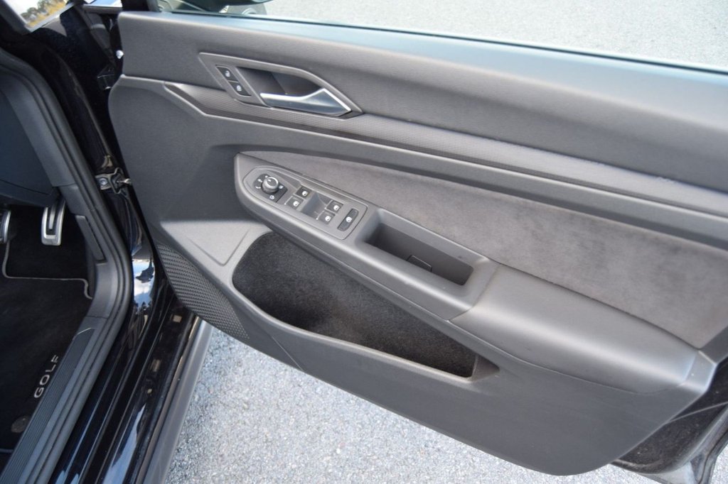 Used Volkswagen Golf 2023 for sale - 76267326: Photo 39