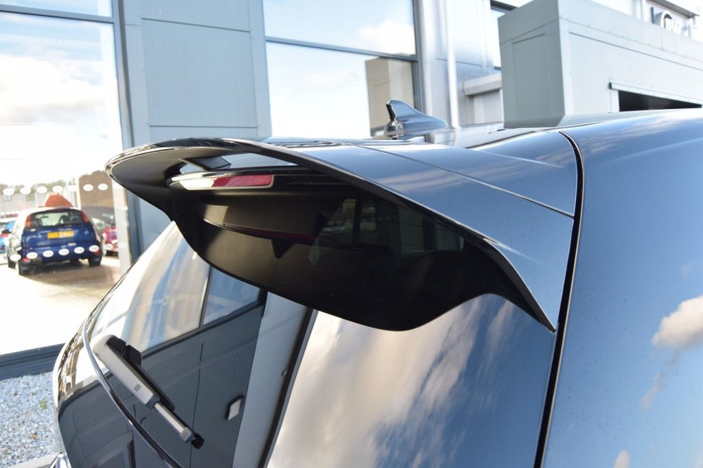 Used Volkswagen Golf 2023 for sale - 76267326: Photo 40