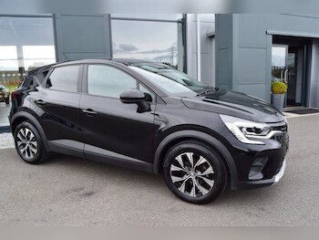 Used Renault Captur 2023 for sale - 78134333: Photo