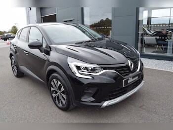 Used Renault Captur 2023 for sale - 78134333: Photo