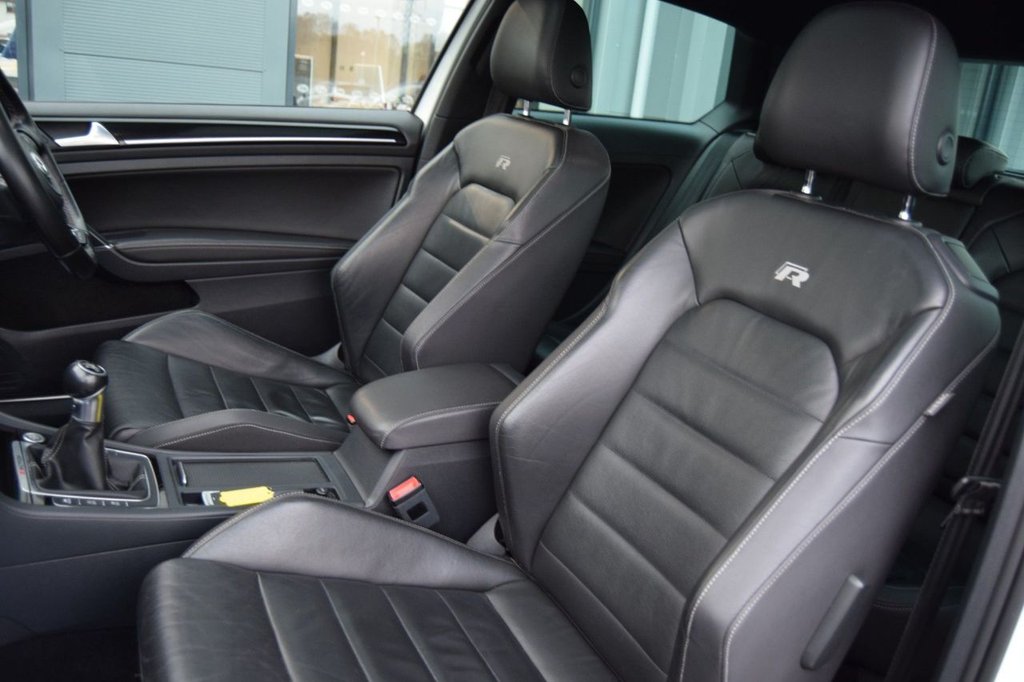 Used Volkswagen Golf 2015 for sale - 78002601: Photo 26