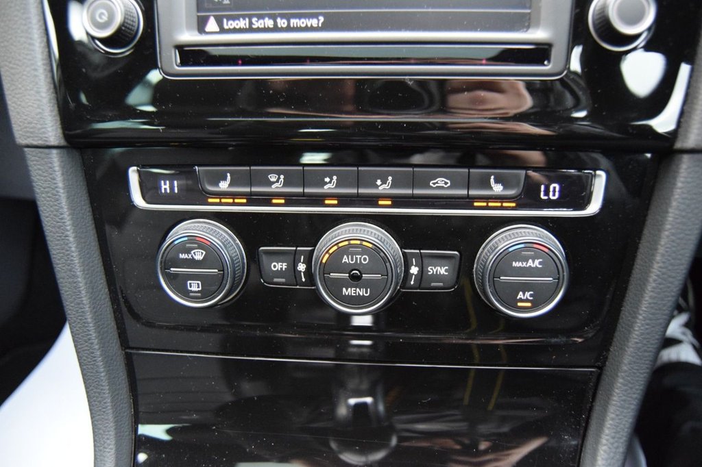 Used Volkswagen Golf 2015 for sale - 78002601: Photo 35