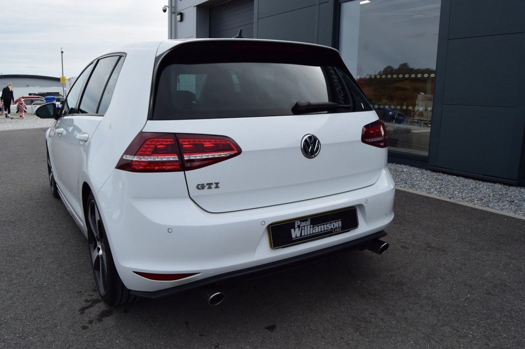 Used Volkswagen Golf 2017 for sale - 77927181: Photo 14