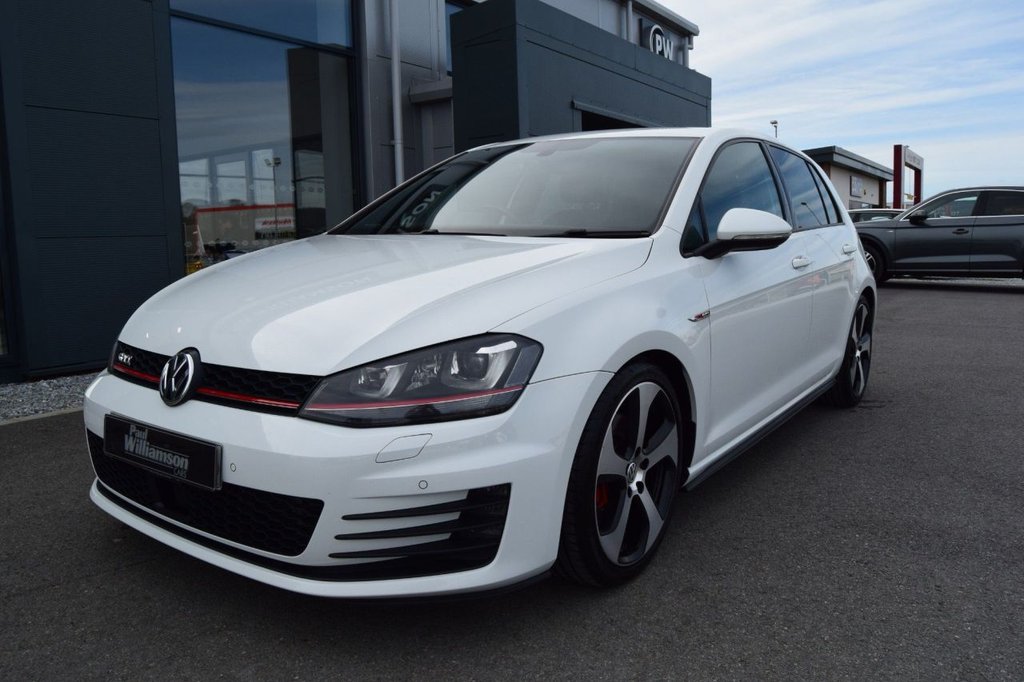 Used Volkswagen Golf 2017 for sale - 77927181: Photo 17