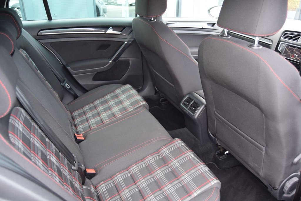 Used Volkswagen Golf 2017 for sale - 77927181: Photo 23