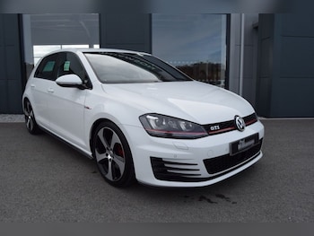 Used Volkswagen Golf 2017 for sale - 77927181: Photo