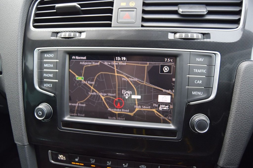 Used Volkswagen Golf 2017 for sale - 77927181: Photo 35