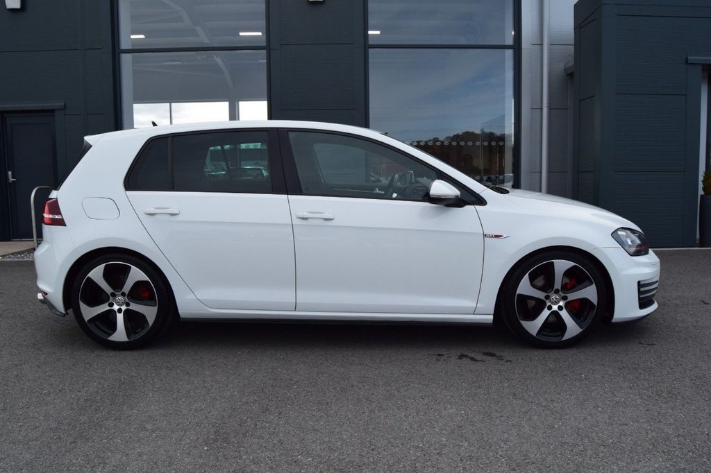 Used Volkswagen Golf 2017 for sale - 77927181: Photo 6