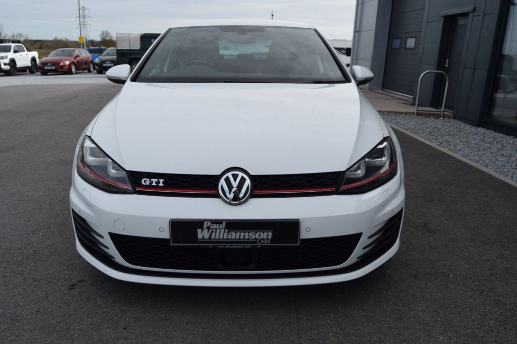 Used Volkswagen Golf 2017 for sale - 77927181: Photo 9