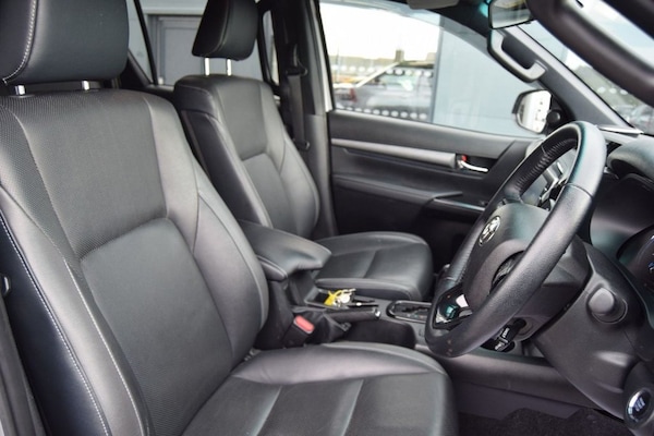 Used Toyota Hilux 2021 for sale - 74947717: Photo 15