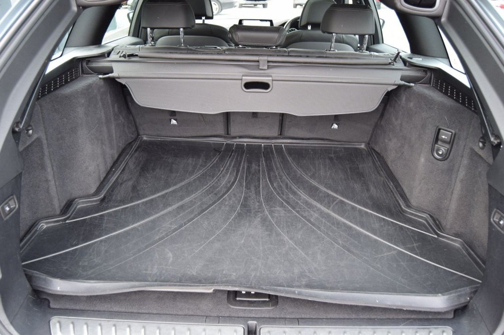 Used BMW 5 Series 2019 for sale - 76333522: Photo 23