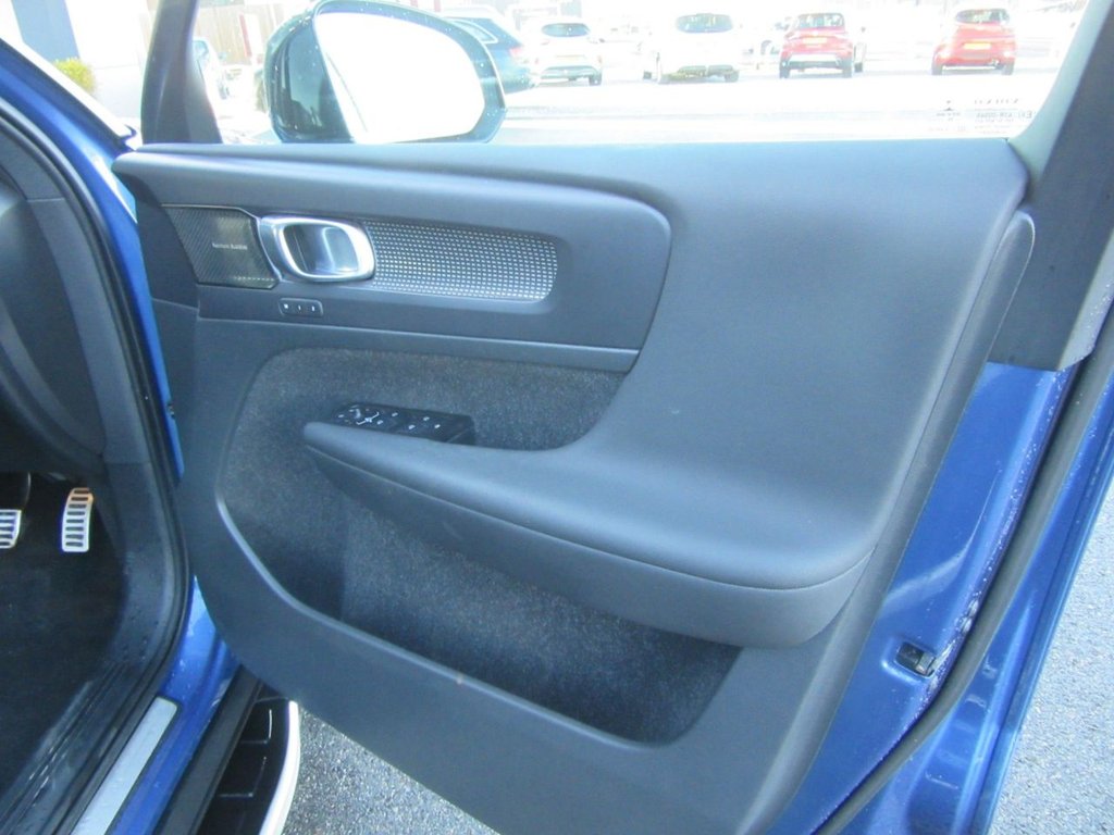 Used Volvo XC40 2021 for sale - 77534474: Photo 13