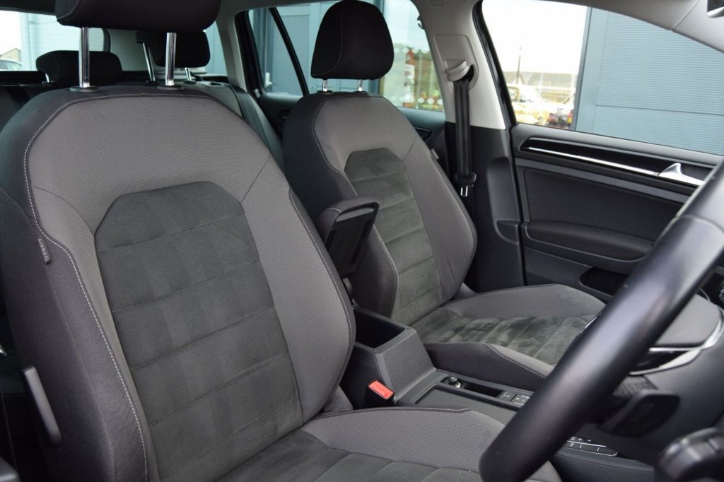 Used Volkswagen Golf 2020 for sale - 76132629: Photo 15