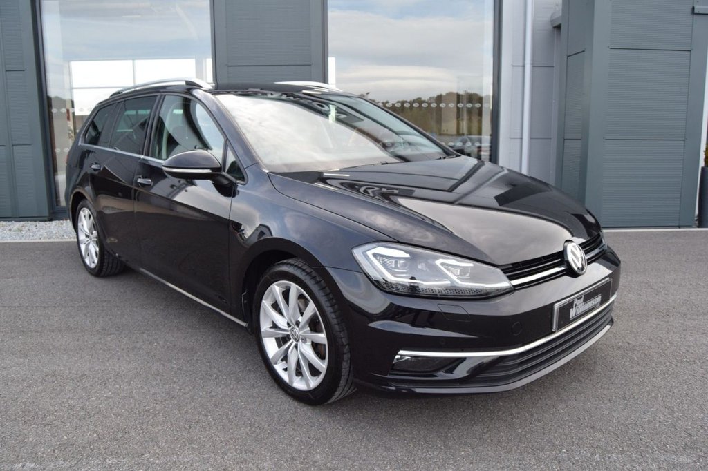 Used Volkswagen Golf 2020 for sale - 76132629: Photo 2