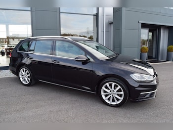 Used Volkswagen Golf 2020 for sale - 76132629: Photo
