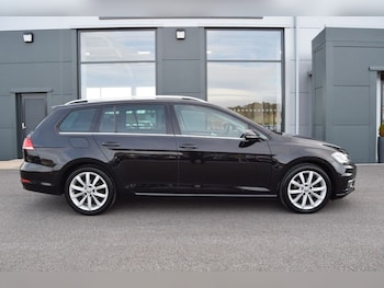 Used Volkswagen Golf 2020 for sale - 76132629: Photo