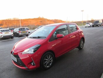 Used Toyota Yaris 2019 for sale - 76535820: Photo