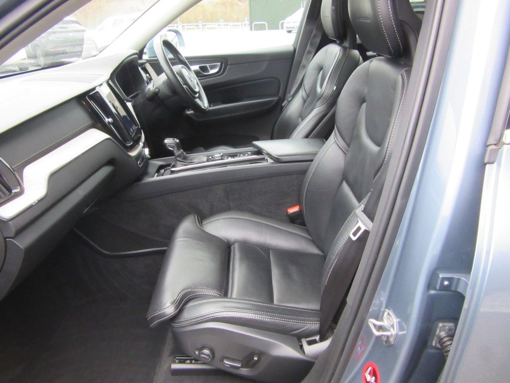 Used Volvo XC60 2017 for sale - 77905628: Photo 7