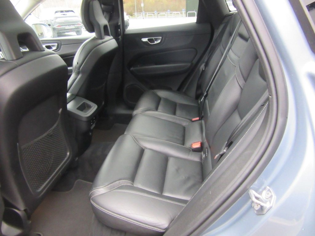 Used Volvo XC60 2017 for sale - 77905628: Photo 8