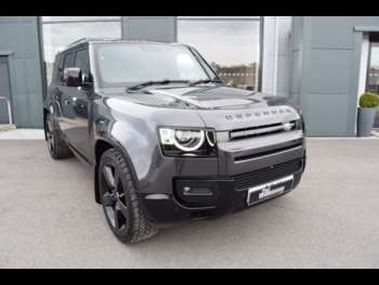 Used Land Rover Defender 2024 for sale - 73631993: Photo