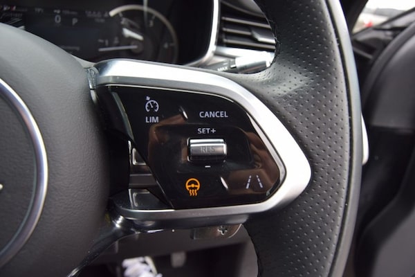 Used Jaguar F-Pace 2022 for sale - 75358917: Photo 30
