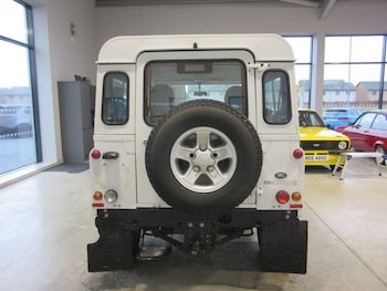 Used Land Rover Defender 2012 for sale - 76163129: Photo 3