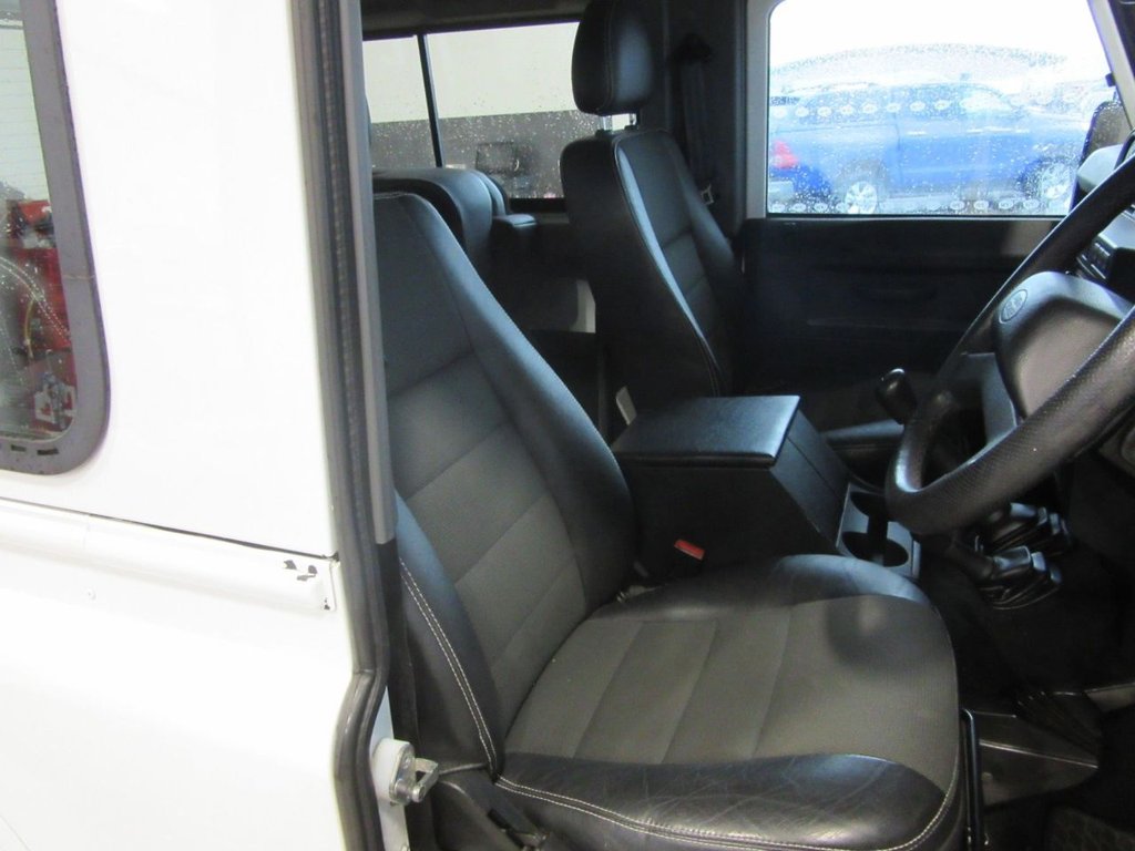 Used Land Rover Defender 2012 for sale - 76163129: Photo 8