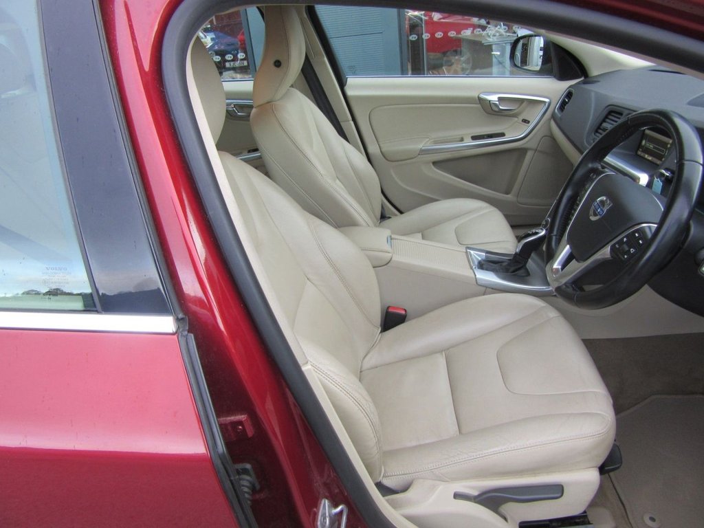 Used Volvo V60 2014 for sale - 77507920: Photo 6