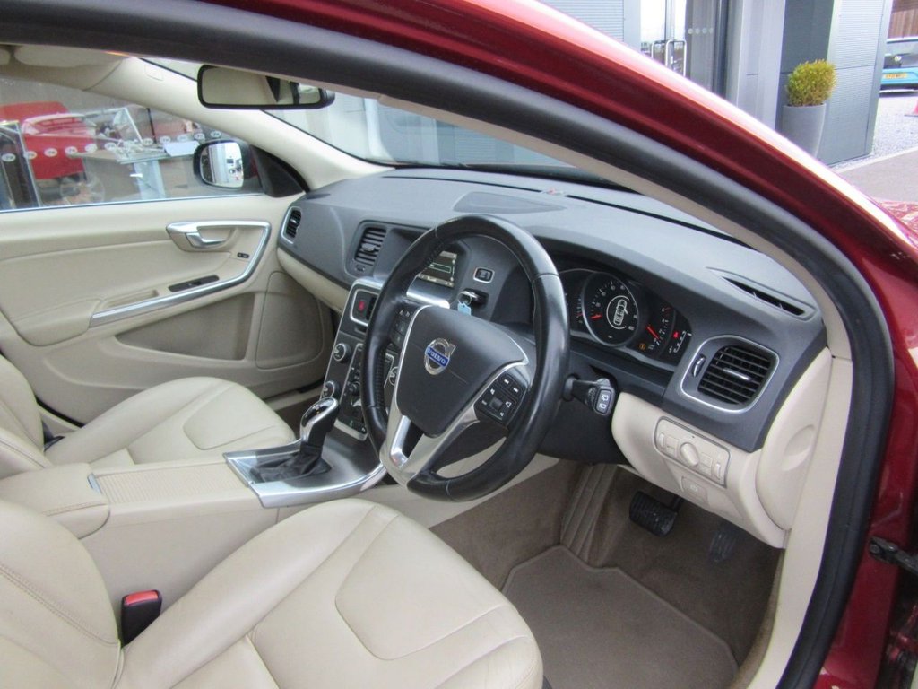 Used Volvo V60 2014 for sale - 77507920: Photo 8