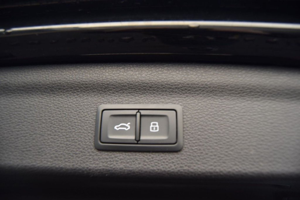 Used Audi RS Q3 2023 for sale - 76570553: Photo 38