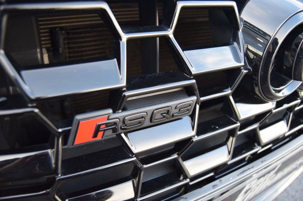 Used Audi RS Q3 2023 for sale - 76570553: Photo 40