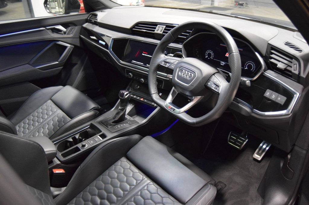 Used Audi RS Q3 2023 for sale - 76570553: Photo 6