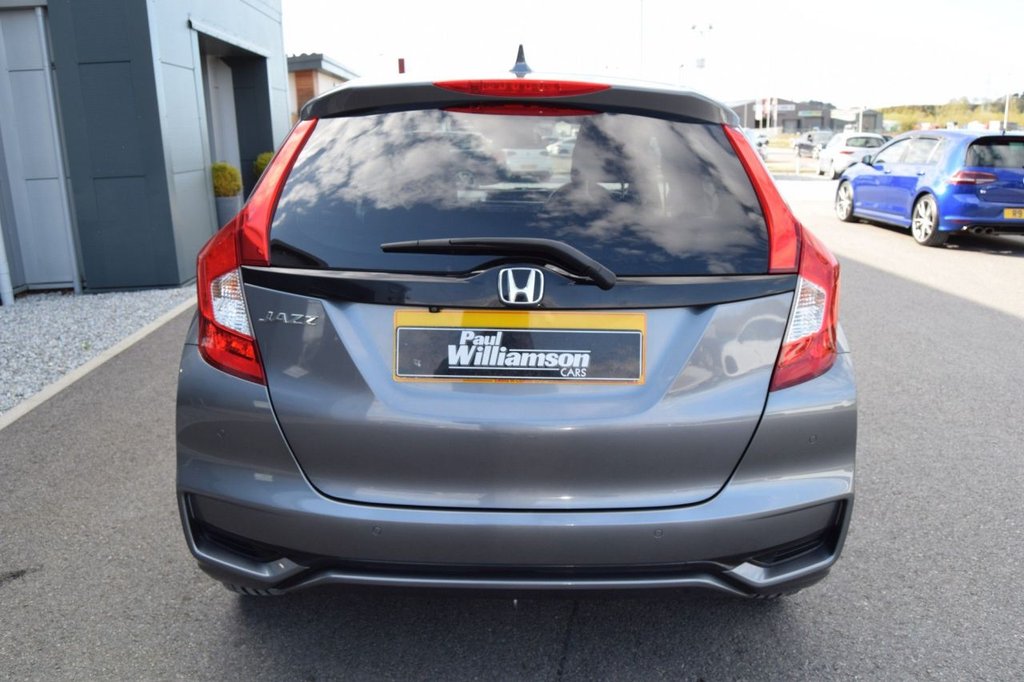 Used Honda Jazz 2019 for sale - 78181394: Photo 11