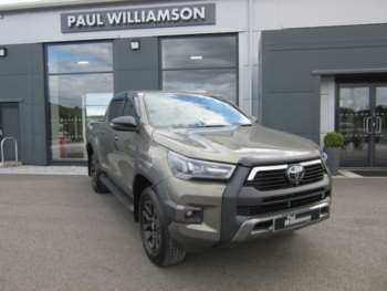 2024 (73) - 2.8 D-4D Invincible X Pickup Double Cab 4dr Diesel Auto 4WD Euro 6 (s/s) (2