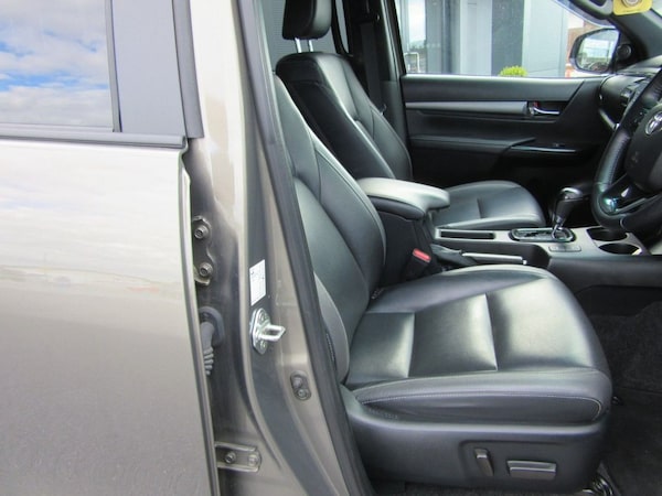 Used Toyota Hilux 2024 for sale - 75009483: Photo 8