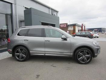 Used Volkswagen Touareg 2017 for sale - 78134342: Photo