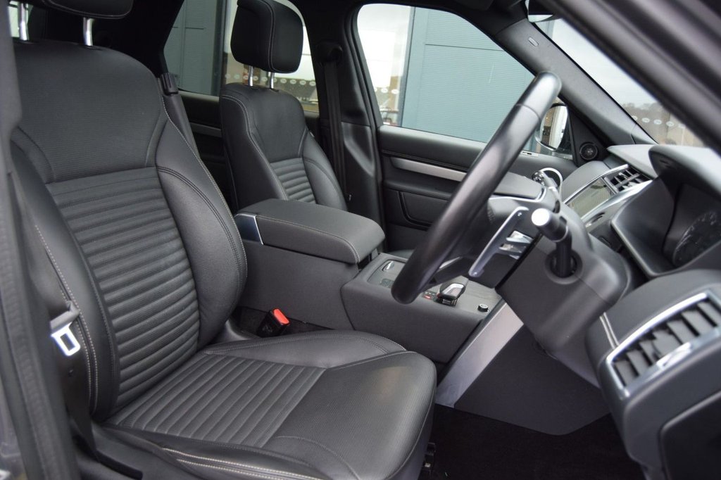 Used Land Rover Discovery 2022 for sale - 77668942: Photo 16