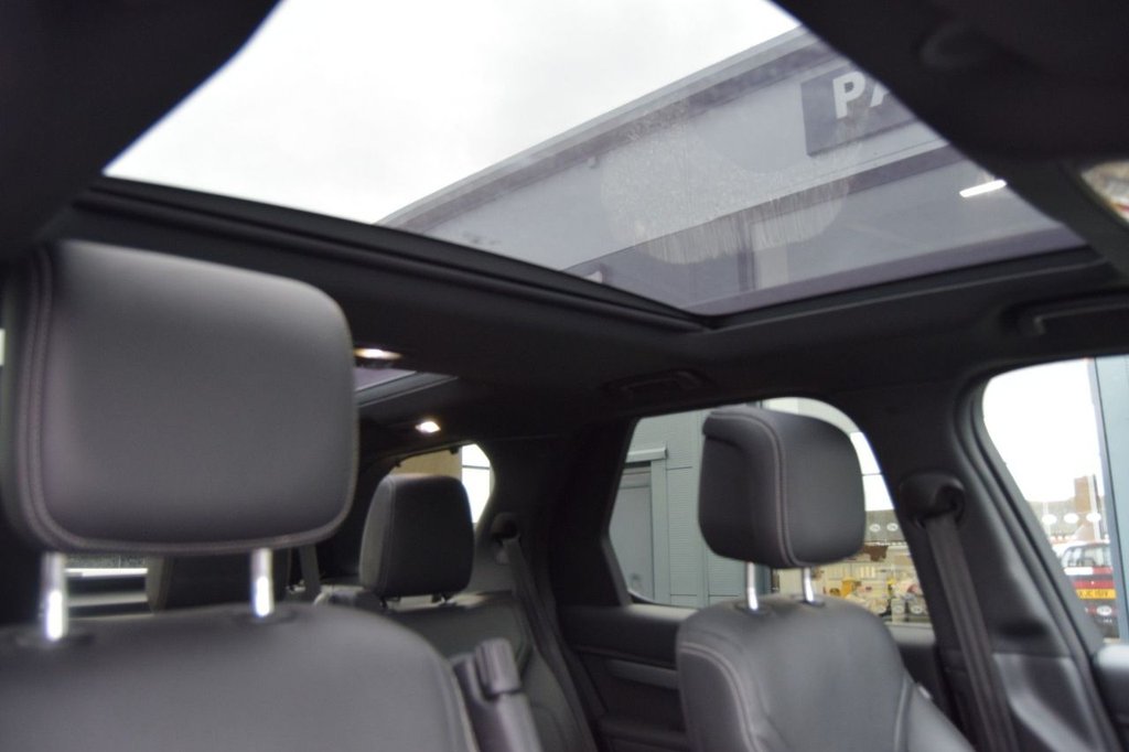 Used Land Rover Discovery 2022 for sale - 77668942: Photo 18