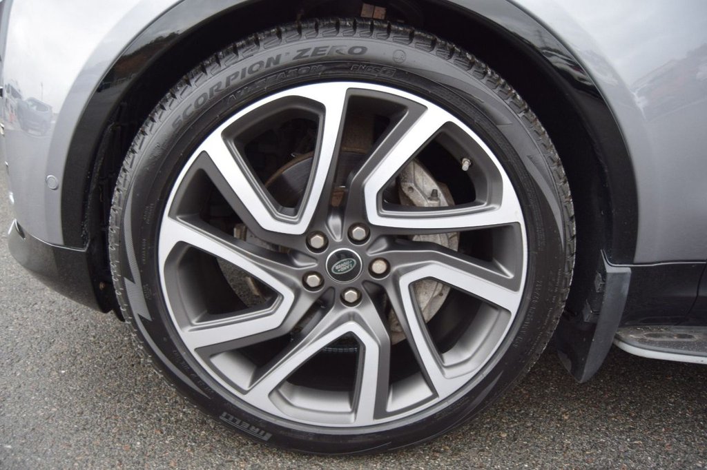 Used Land Rover Discovery 2022 for sale - 77668942: Photo 37