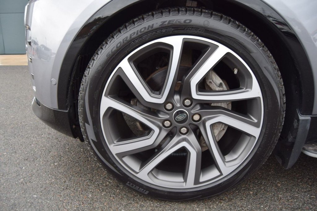 Used Land Rover Discovery 2022 for sale - 77668942: Photo 38