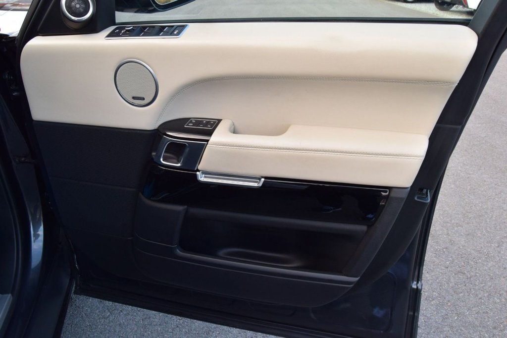 Used Land Rover Range Rover 2017 for sale - 77693211: Photo 39