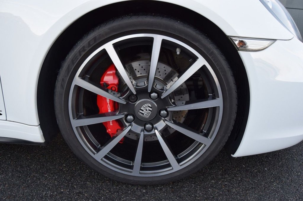 Used Porsche 911 2015 for sale - 76509425: Photo 20