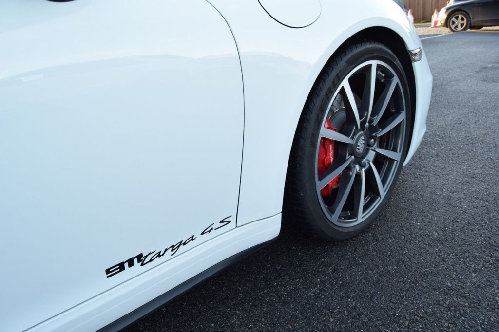 Used Porsche 911 2015 for sale - 76509425: Photo 21