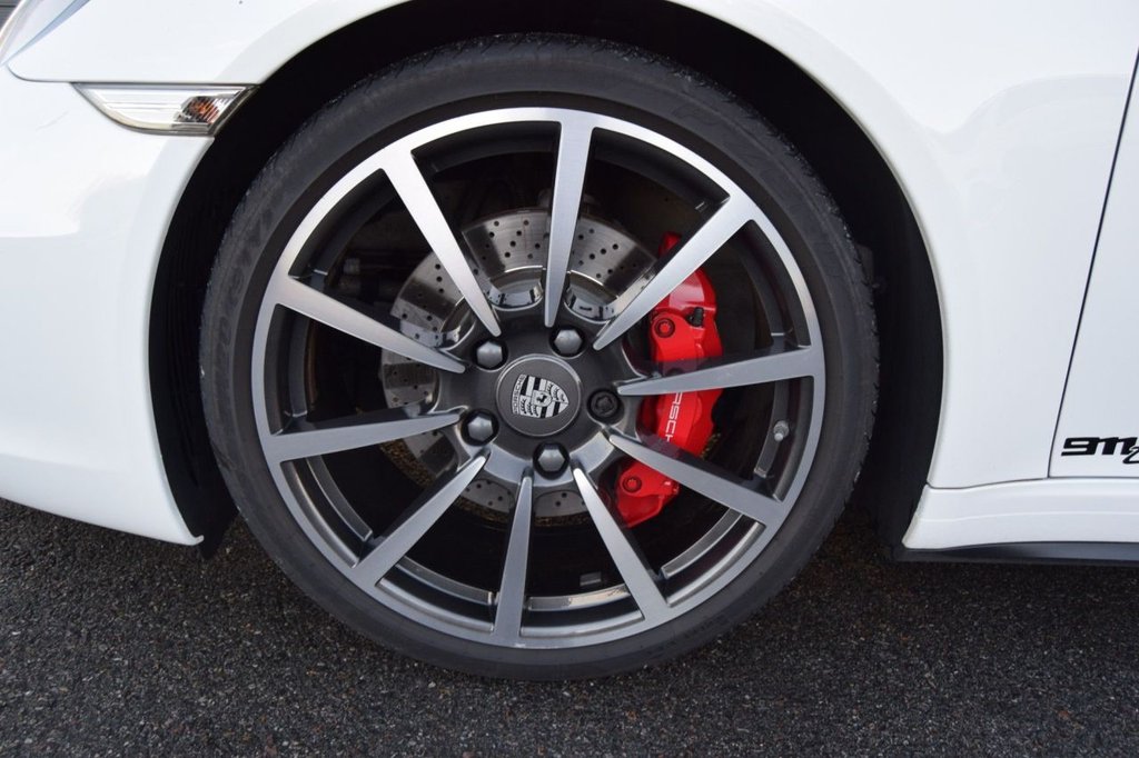 Used Porsche 911 2015 for sale - 76509425: Photo 24